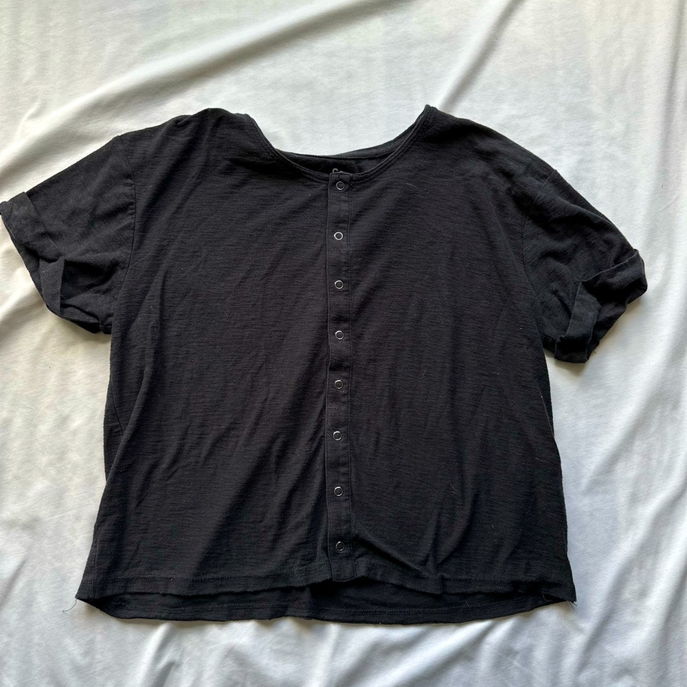 Black button top